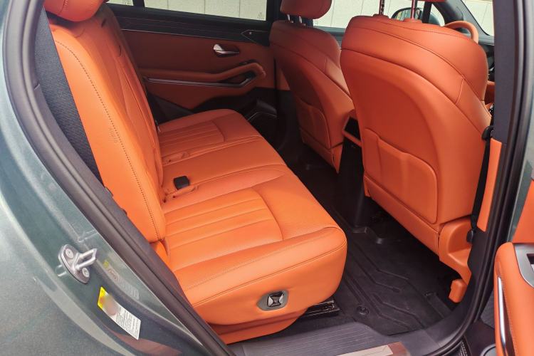 Used BYD Tang L 2025 DM 175KM Drone Player Edition Interior 7