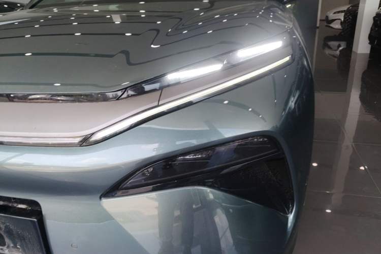 Used BYD Tang L 2025 DM 175KM Drone Player Edition Left Front Headlight
