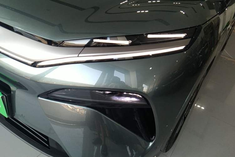 Used BYD Tang L 2025 DM 175KM Drone Player Edition Left Front Headlight
