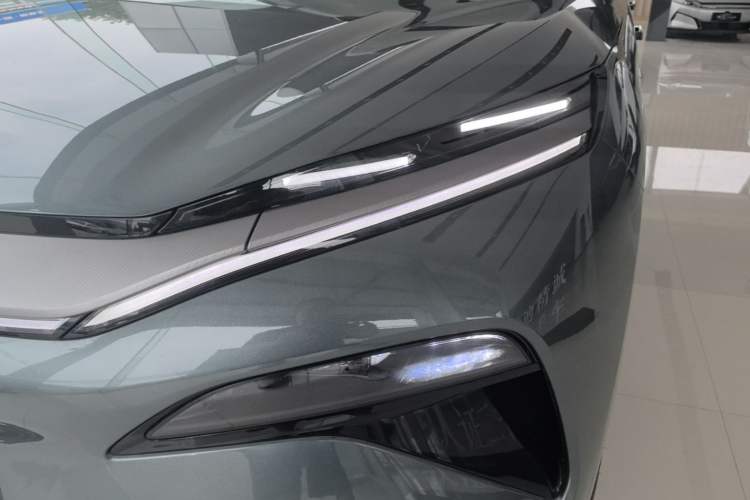 Used BYD Tang L 2025 DM 175KM Drone Player Edition Left Front Headlight