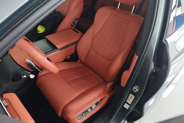 Used BYD Tang L 2025 EV 600KM All-Wheel-Drive LiDAR Flagship Model Left Front Seat