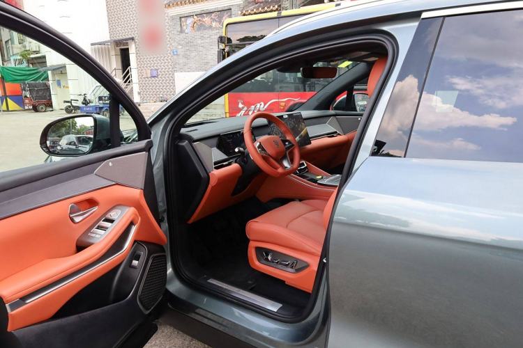 Used BYD Tang L 2025 EV 600KM All-Wheel-Drive LiDAR Flagship Model Left Front Seat