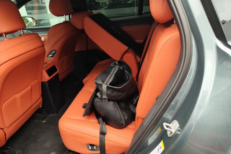 Used BYD Tang L 2025 DM 175KM Drone Player Edition Left Rear Seat