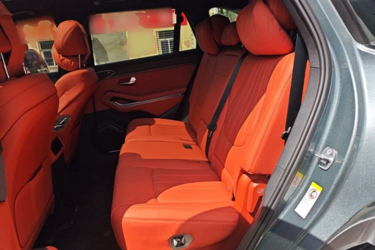 Used BYD Tang L 2025 DM 175KM Drone Player Edition Left Rear Seat