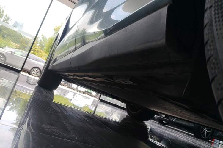 Used BYD Tang L 2025 DM 175KM Drone Player Edition Left Side Sill