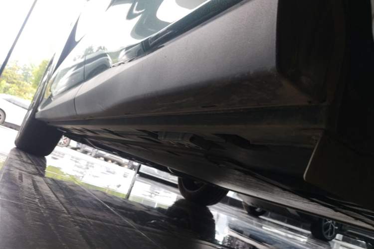Used BYD Tang L 2025 DM 175KM Drone Player Edition Left Side Sill