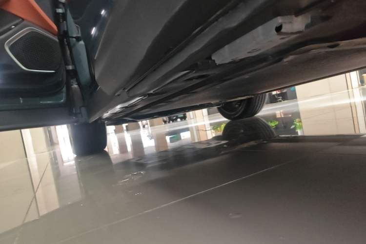 Used BYD Tang L 2025 DM 175KM Drone Player Edition Left Side Sill