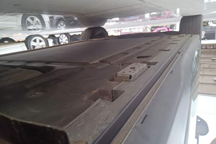 Used BYD Tang L 2025 DM 175KM Drone Player Edition Left Side Sill
