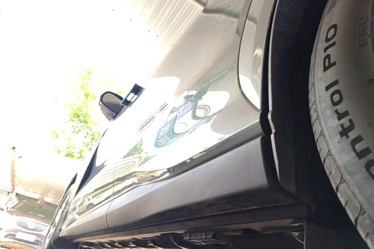 Used BYD Tang L 2025 DM 215KM LiDAR Flagship Model Left Side Sill