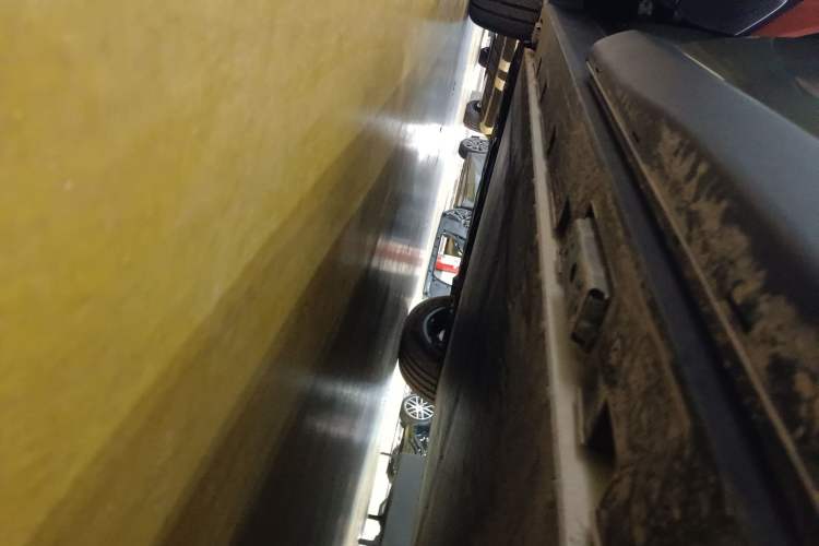Used BYD Tang L 2025 EV 670KM LiDAR Flagship Version Left Side Sill