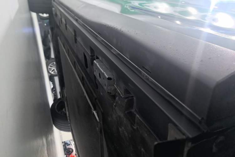 Used BYD Tang L 2025 DM 175KM Drone Player Edition Left Side Sill