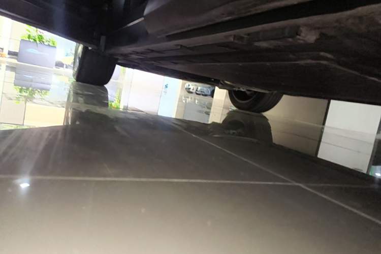 Used BYD Tang L 2025 DM 175KM Drone Player Edition Left Side Sill