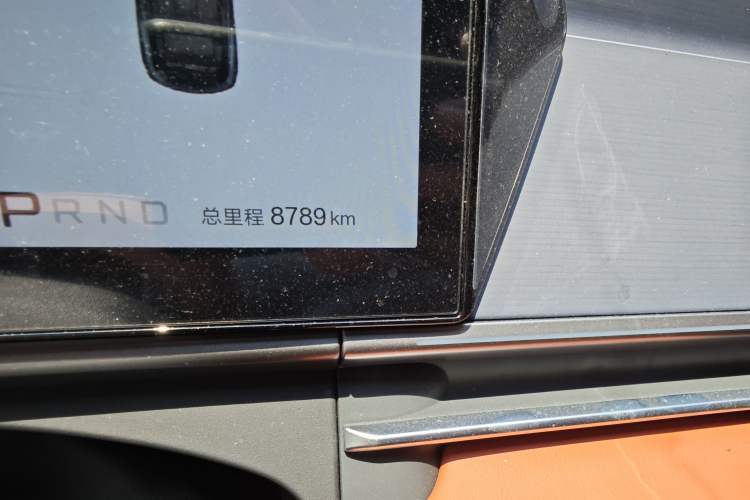 Used BYD Tang L 2025 EV 600KM All-Wheel-Drive LiDAR Flagship Model Odometer Close Up