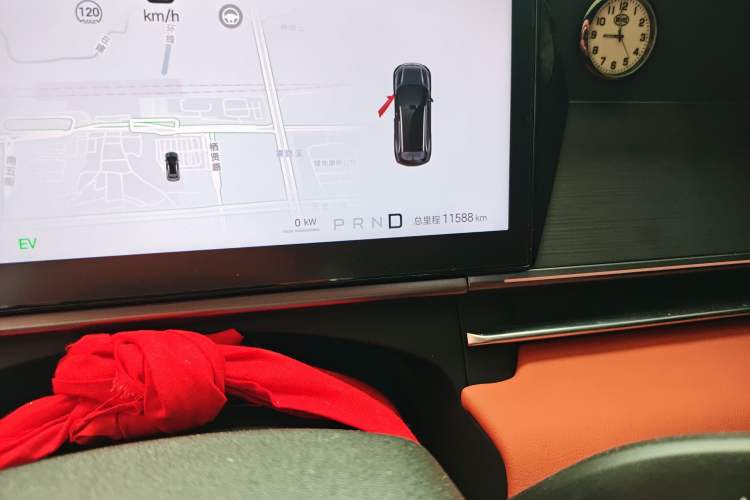 Used BYD Tang L 2025 DM 175KM Drone Player Edition Odometer Close Up