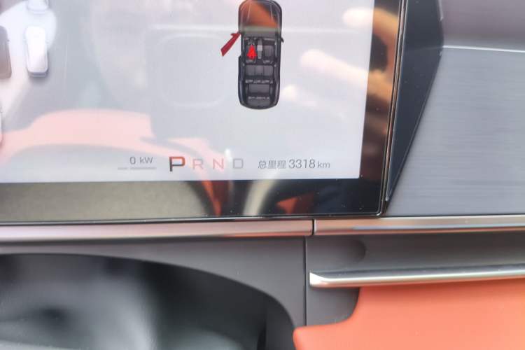 Used BYD Tang L 2025 EV 670KM LiDAR Flagship Version Odometer Close Up