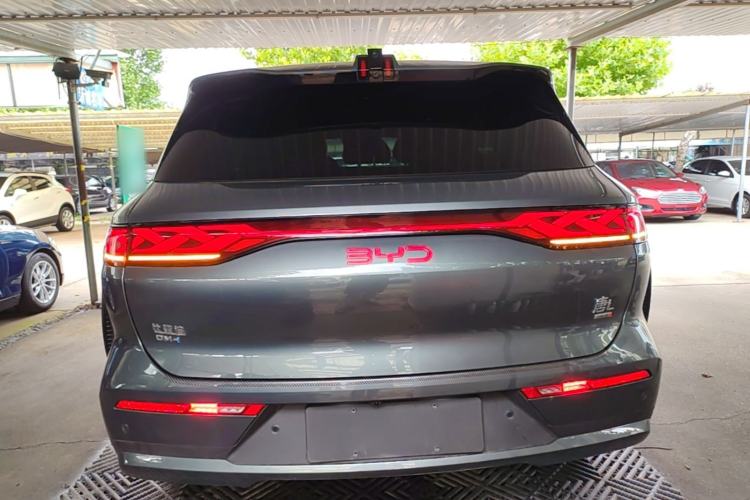 Used BYD Tang L 2025 DM 215KM LiDAR Flagship Model Rear