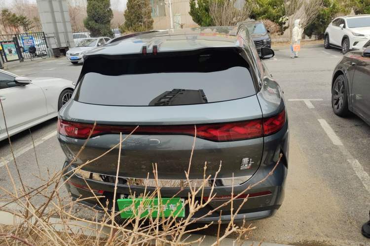 Used BYD Tang L 2025 DM 200KM Four-Wheel Drive LiDAR Flagship Model Rear