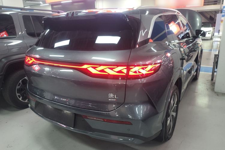 Used BYD Tang L 2025 DM 215KM LiDAR Flagship Model Rear Right 45 Deg