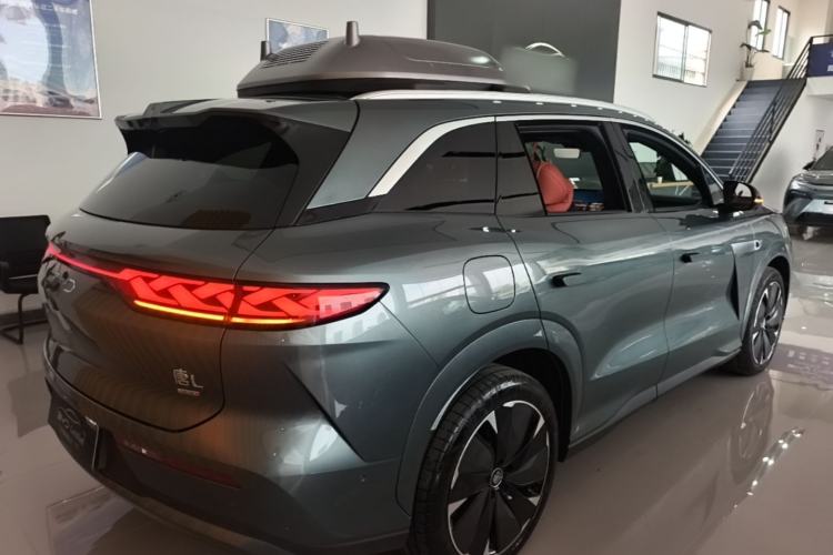 Used BYD Tang L 2025 DM 175KM Drone Player Edition Rear Right 45 Deg
