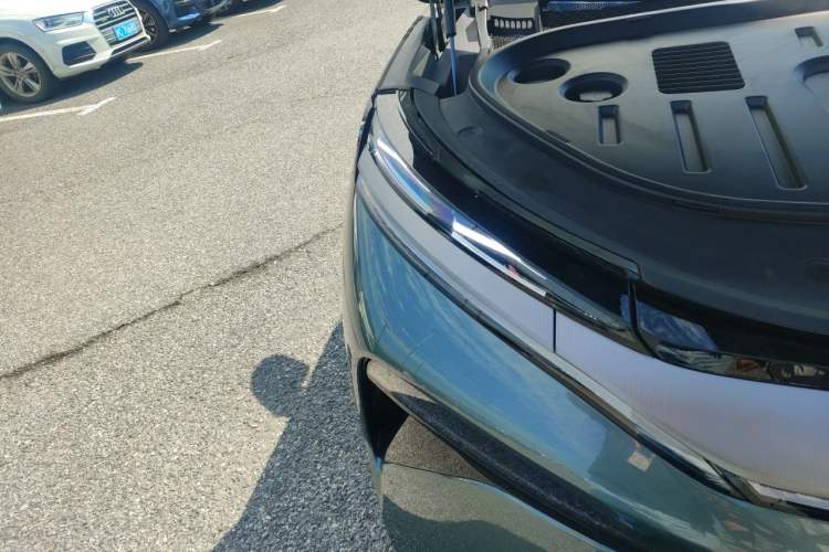 Used BYD Tang L 2025 DM 200KM Four-Wheel Drive LiDAR Flagship Model Right Front Headlight