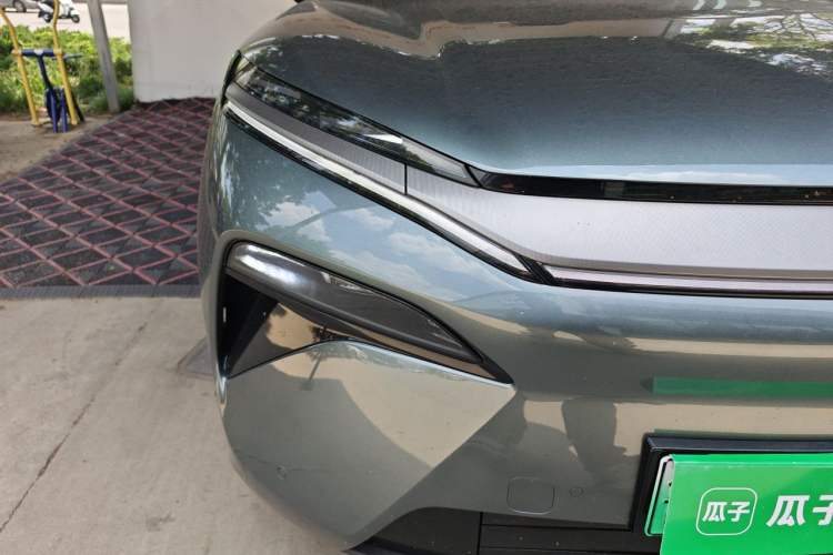 Used BYD Tang L 2025 EV 600KM All-Wheel-Drive LiDAR Flagship Model Right Front Headlight