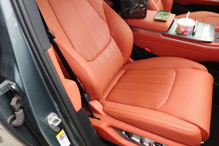 Used BYD Tang L 2025 DM 175KM Drone Player Edition Right Front Seat