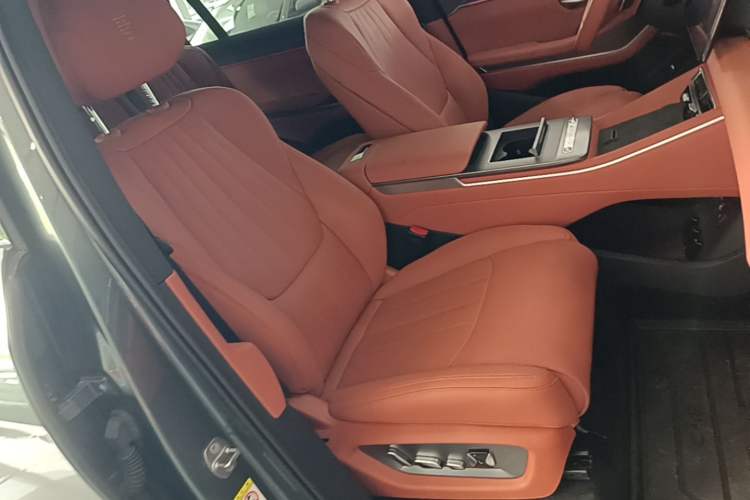 Used BYD Tang L 2025 EV 600KM All-Wheel-Drive LiDAR Flagship Model Right Front Seat