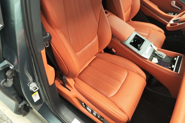 Used BYD Tang L 2025 DM 175KM Drone Player Edition Right Front Seat