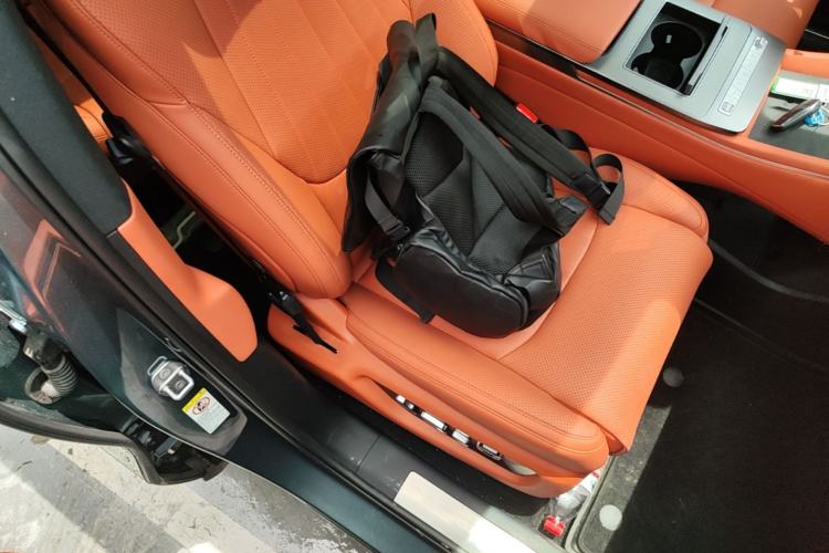 Used BYD Tang L 2025 DM 175KM Drone Player Edition Right Front Seat