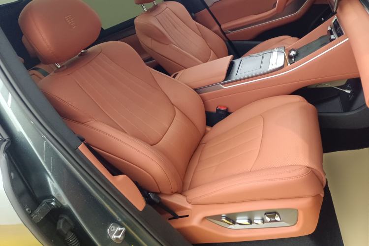 Used BYD Tang L 2025 DM 200KM Four-Wheel Drive LiDAR Flagship Model Right Front Seat