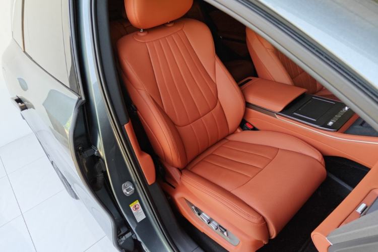 Used BYD Tang L 2025 DM 175KM Drone Player Edition Right Front Seat