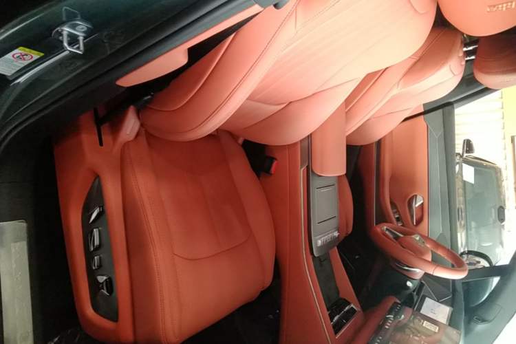 Used BYD Tang L 2025 DM 175KM Drone Player Edition Right Front Seat