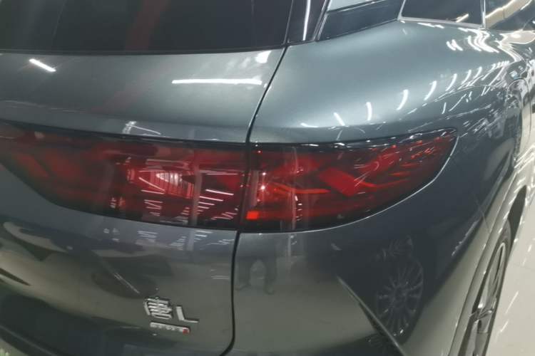 Used BYD Tang L 2025 DM 175KM Drone Player Edition Right Rear Taillight