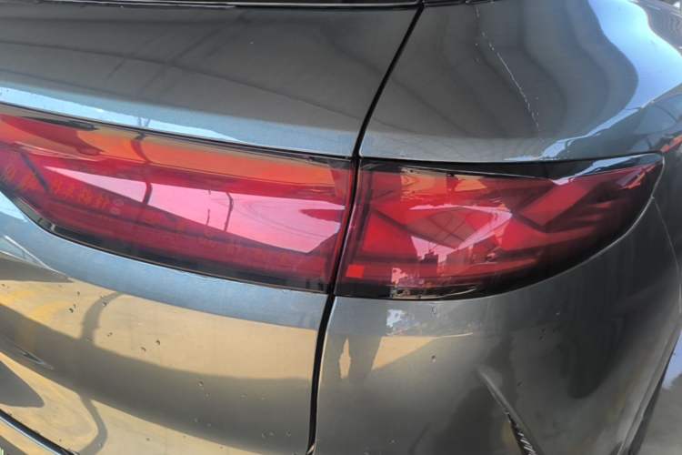 Used BYD Tang L 2025 DM 175KM Drone Player Edition Right Rear Taillight