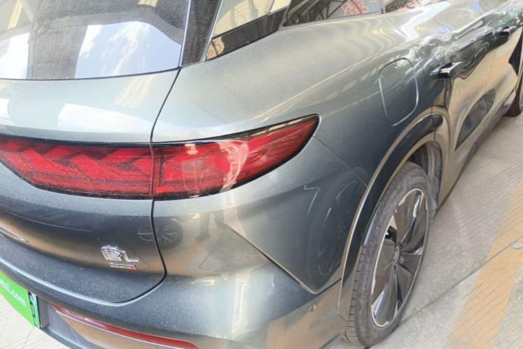 Used BYD Tang L 2025 DM 175KM Drone Player Edition Right Rear Taillight