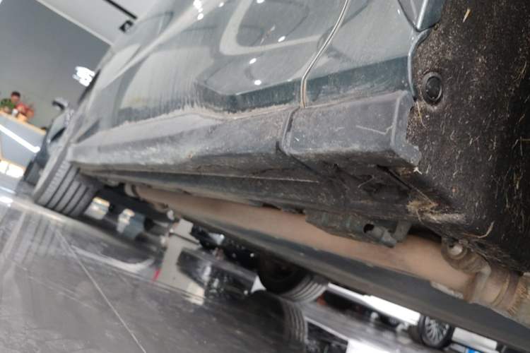 Used BYD Tang L 2025 DM 175KM Drone Player Edition Right Side Sill