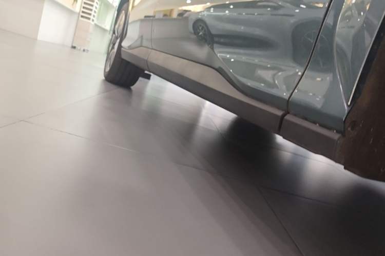 Used BYD Tang L 2025 DM 175KM Drone Player Edition Right Side Sill