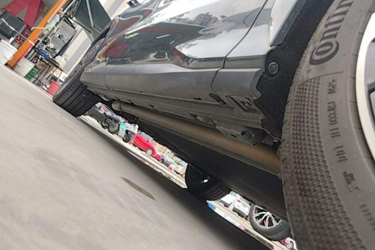 Used BYD Tang L 2025 DM 175KM Drone Player Edition Right Side Sill