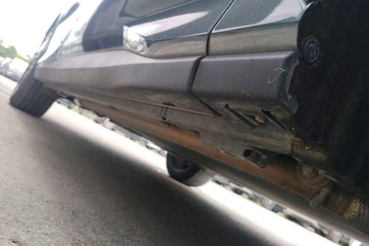 Used BYD Tang L 2025 DM 175KM Drone Player Edition Right Side Sill