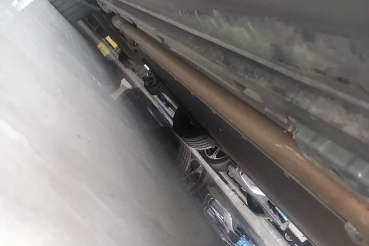 Used BYD Tang L 2025 DM 175KM Drone Player Edition Right Side Sill