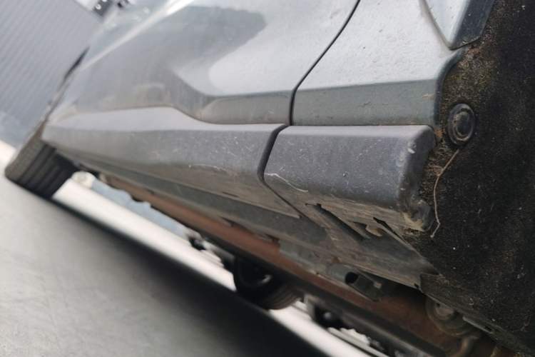 Used BYD Tang L 2025 DM 175KM Drone Player Edition Right Side Sill