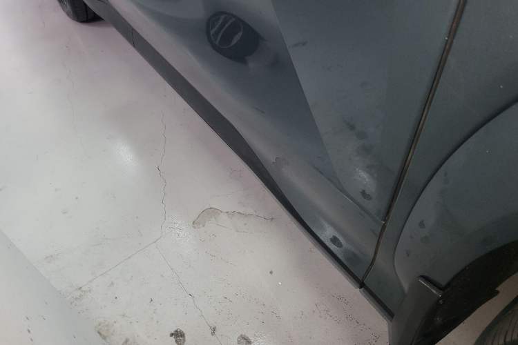 Used BYD Tang L 2025 DM 215KM LiDAR Flagship Model Right Side Sill