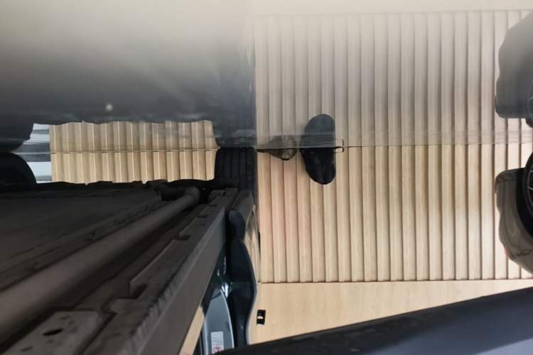 Used BYD Tang L 2025 DM 175KM Drone Player Edition Right Side Sill