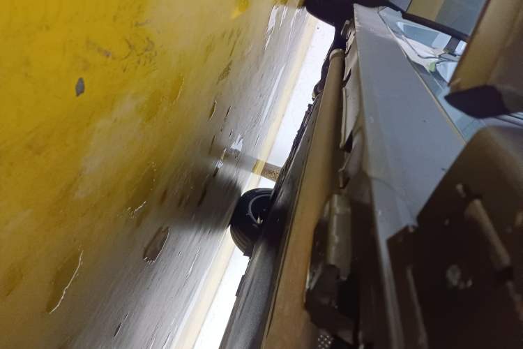 Used BYD Tang L 2025 DM 200KM Four-Wheel Drive LiDAR Flagship Model Right Side Sill