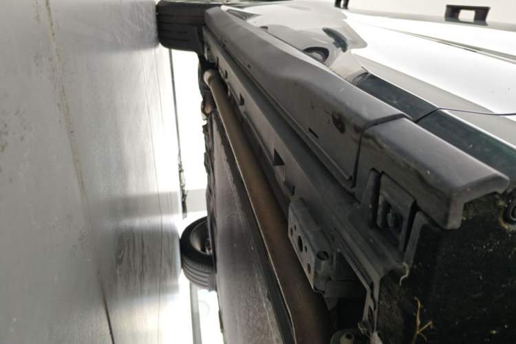 Used BYD Tang L 2025 DM 175KM Drone Player Edition Right Side Sill