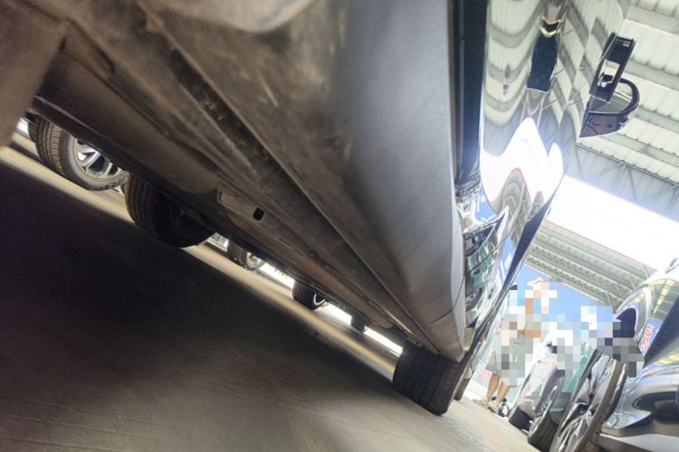 Used BYD Tang L 2025 DM 175KM Drone Player Edition Right Side Sill