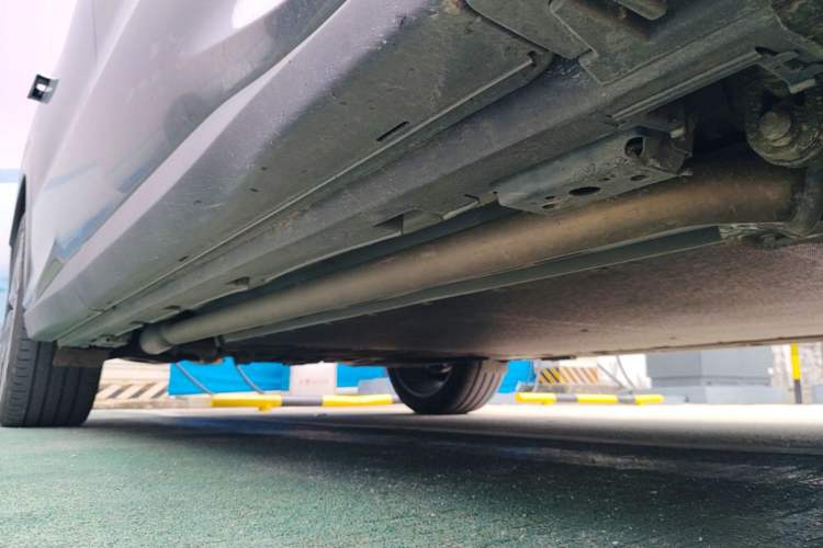 Used BYD Tang L 2025 DM 175KM Drone Player Edition Right Side Sill