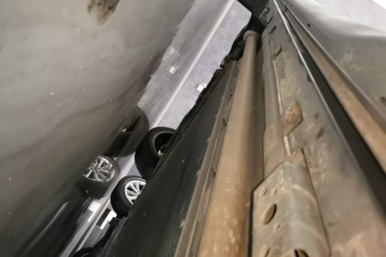 Used BYD Tang L 2025 DM 175KM Drone Player Edition Right Side Sill