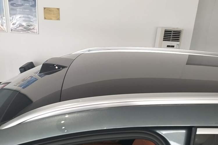 Used BYD Tang L 2025 DM 200KM Four-Wheel Drive LiDAR Flagship Model Roof