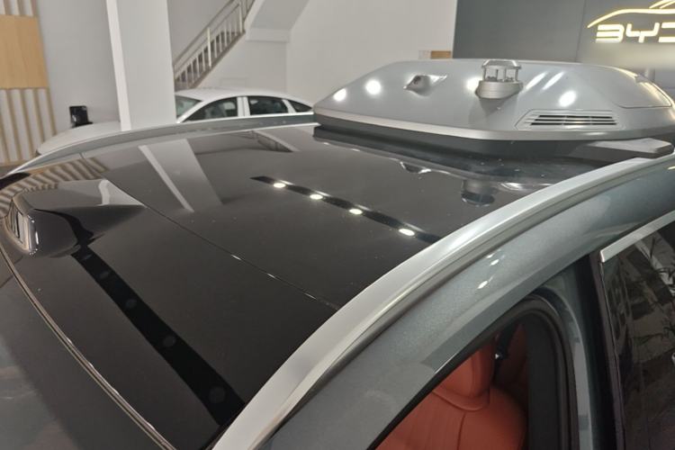 Used BYD Tang L 2025 DM 175KM Drone Player Edition Roof